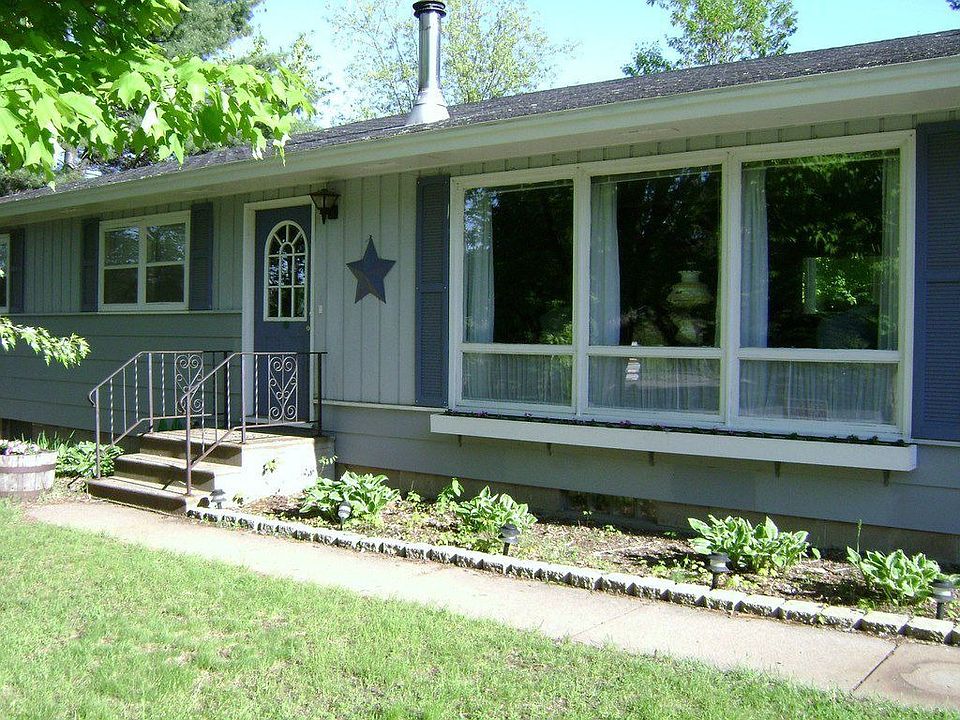 1st image of 2807 Wildwood Ln