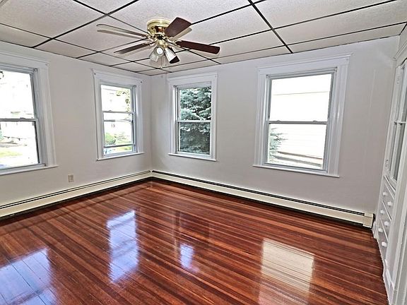 3rd image of 39 Wilshire St #1