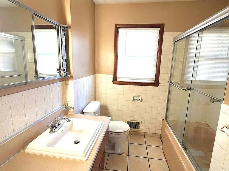 3612 SW Kerry Ave — Photo 8