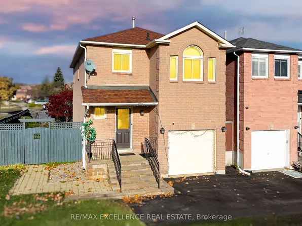 2761 Huntingdon Trl, Oakville, ON L6J 7G6