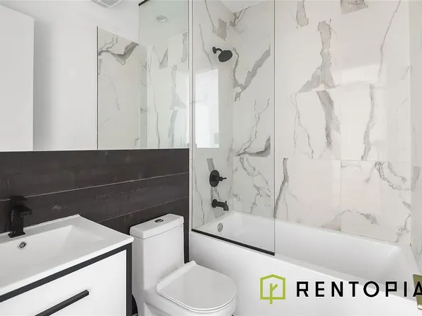 61 Montrose Avenue image 4 of 7