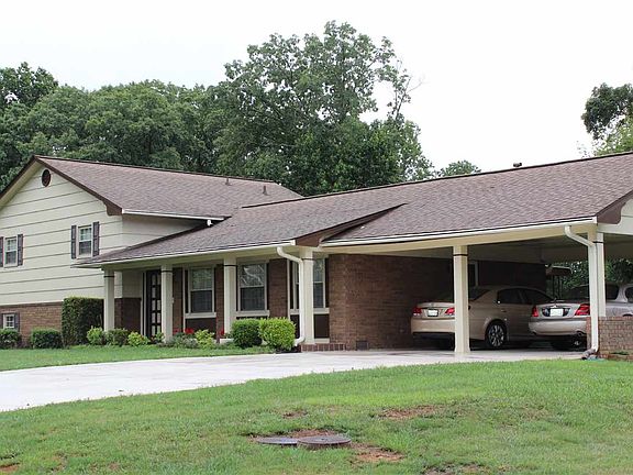 3rd image of 1707 Ledean Dr