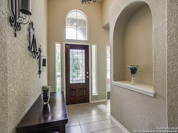 4th image of 26647 Camden Chase