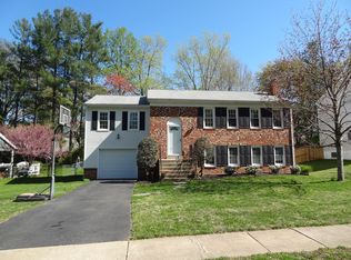 6405 Glenbard Rd, Burke, VA 22015