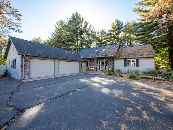 2nd image of 27579 Rolling Pines Ct