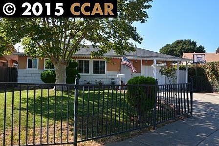 1st image of 384 Sparling Dr
