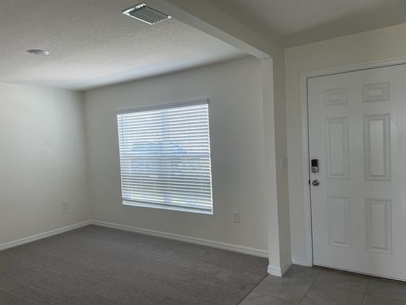 4th image of 16725 Parker River St