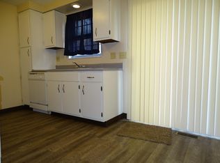 1664 Colonial Dr, Bucyrus, OH 44820