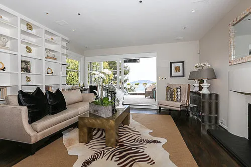 Malloch Building- Stunning & Iconic 1BD/1BA Condo w/ Spectacular Bay Views, Private Balcony & Pkg... — Photo 4