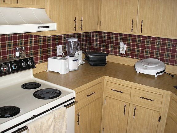 4th image of 384 Cypress Point Dr