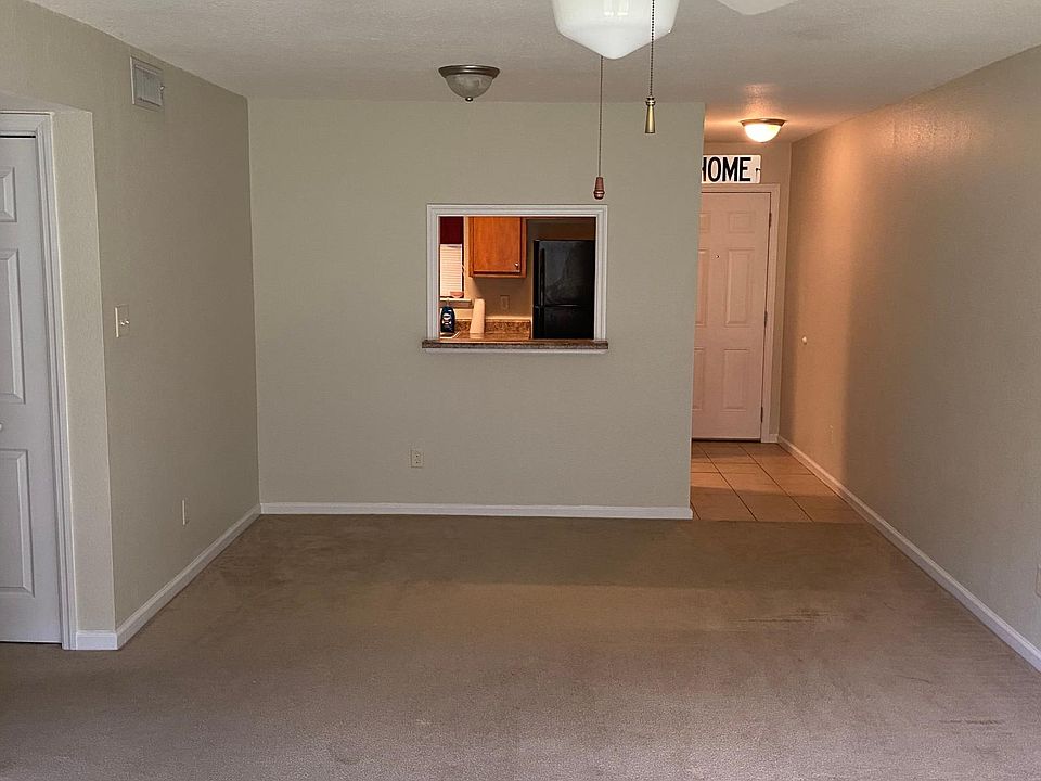 1st image of 1704 N Patterson St #2
