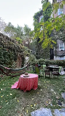 Rented by Brighton Management | media 8