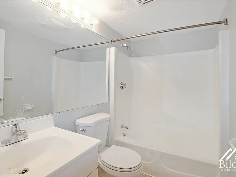 Hillside Terrace Apartments — Photo 47