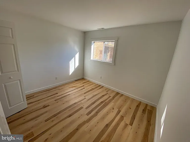 1008 Adams Ave #2B — Photo 8