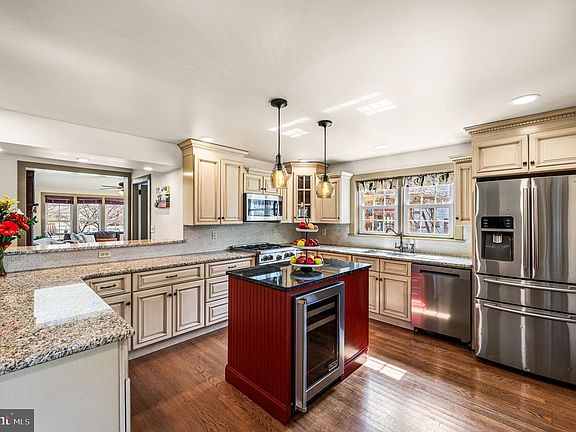 5th image of 466 Old Schuylkill Rd