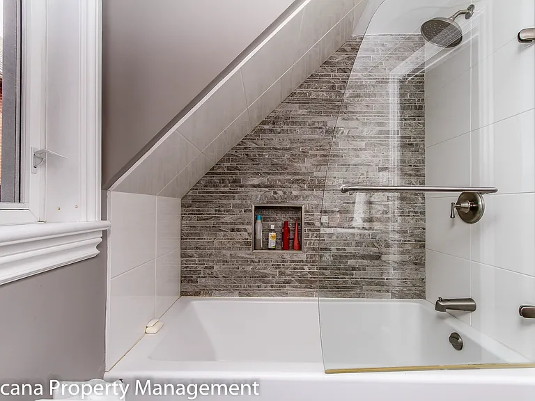 294 Crichton St #1 — Photo 20