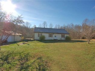 3396 52nd Hwy, Bethpage, TN 37022