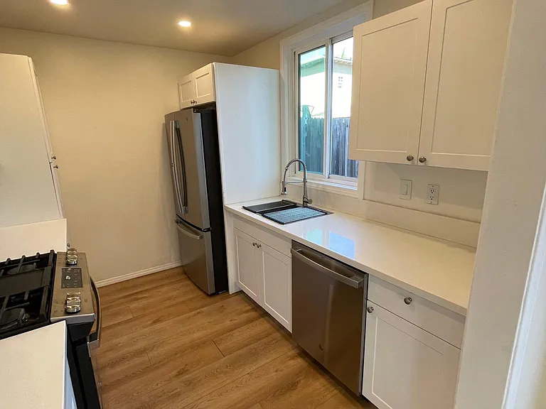 2038 Modoc Rd #A — Photo 6