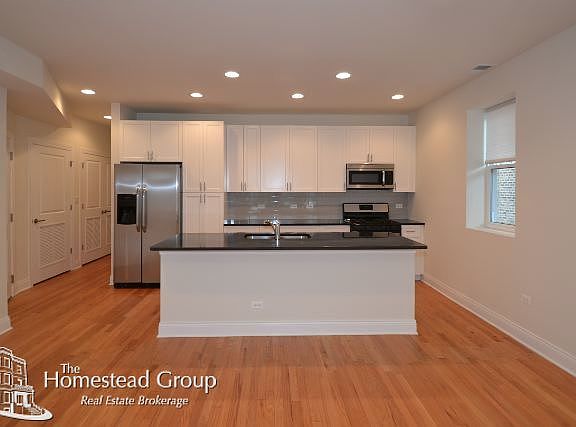 3rd image of 6453 N Newgard Avenue # Frst Flr