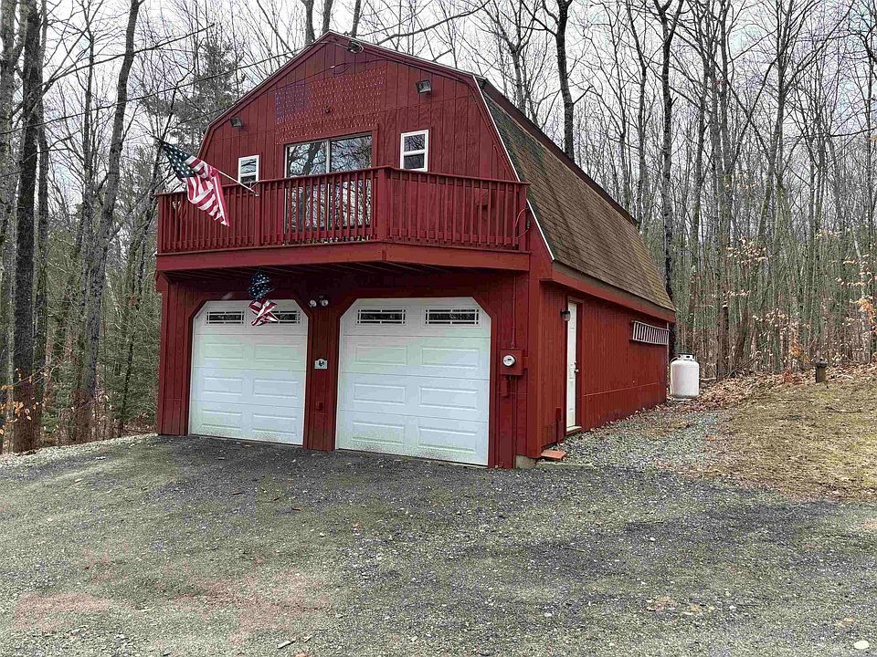 2nd image of 83 Stockbridge Corner Road