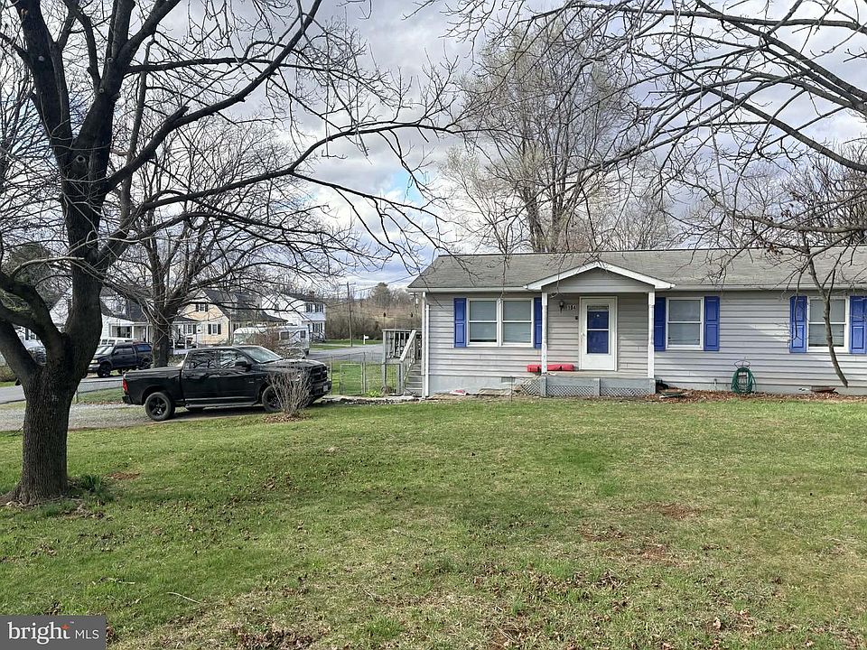 1st image of 104 Aiken Ln