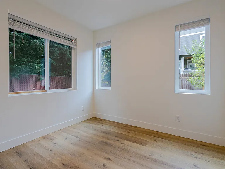 8080 N Willamette Blvd — Photo 7