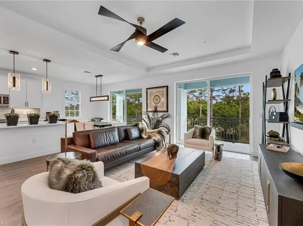 26390 Coco Cay CIR #201, BONITA SPRINGS, FL 34135