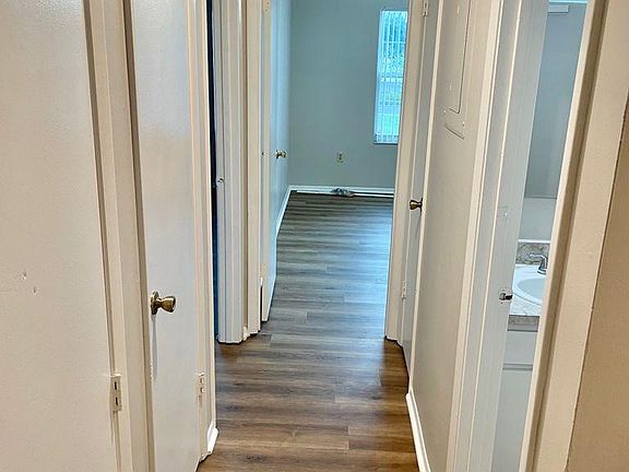 4th image of 412 Banana Cay Dr APT F