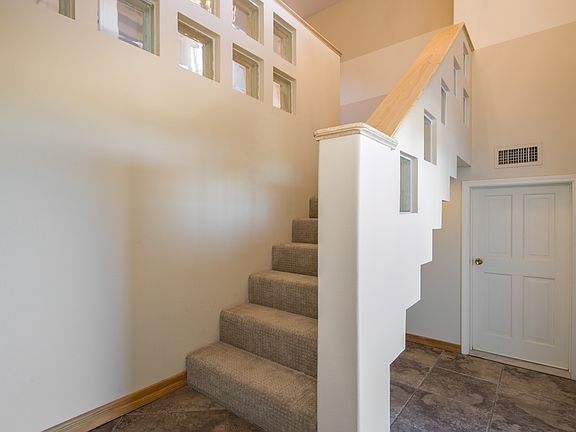 3rd image of 13455 Desert Hills Pl NE