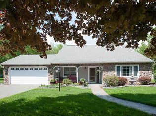 28 Chesterwood Ct, Ballston Spa, NY 12020