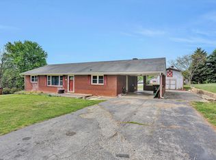 145 Cornell Rd, Rocky Mount, VA 24151