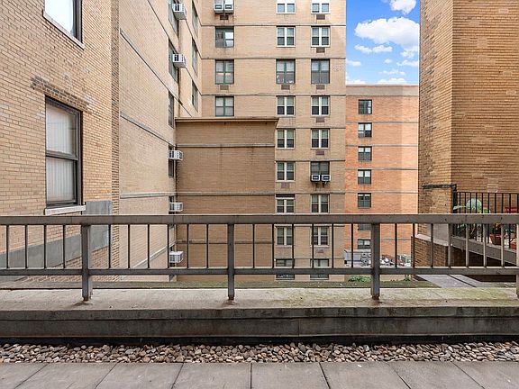 5th image of 1255 5th Ave APT 4E