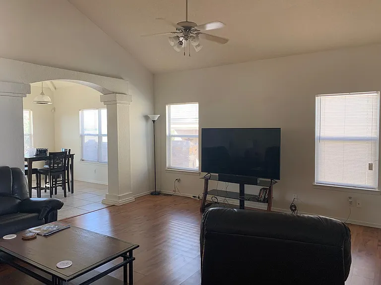 228 Ferinand Ct — Photo 6