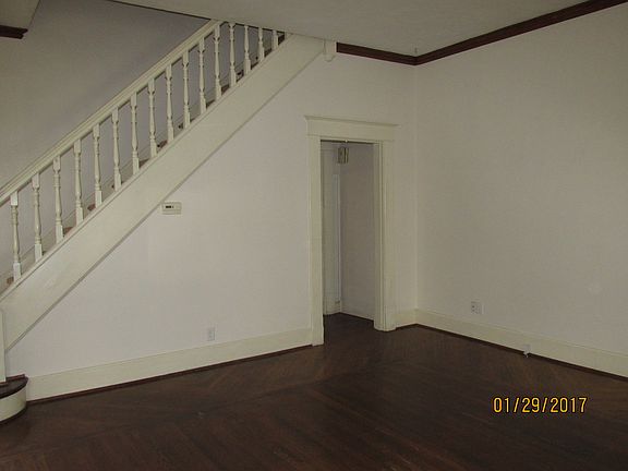 2nd image of 306 E 6th Ave