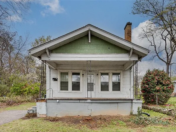 1506 Grove St, Greensboro, NC 27403