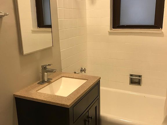 5th image of 5314 S Dorchester Ave #203