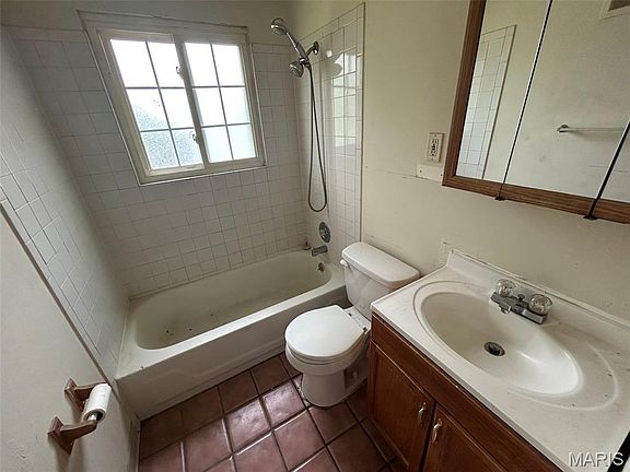 4th image of 2629 Daman Ct