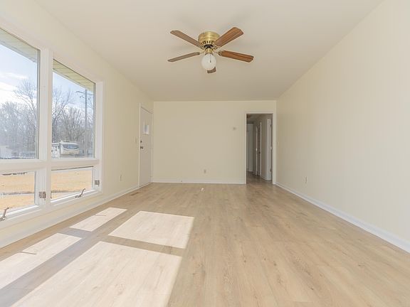 5th image of 3000 Sheridan Rd