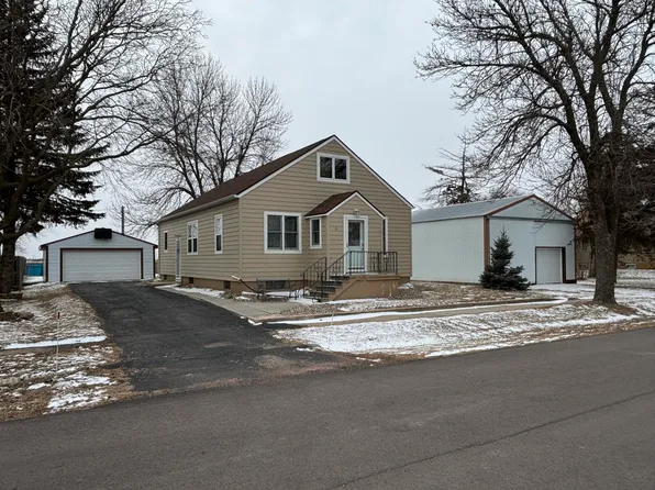 307 S King St, Dimock, SD 57331