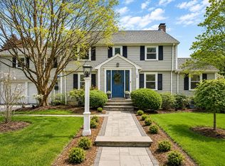 106 Annawan Rd, Newton, MA 02468