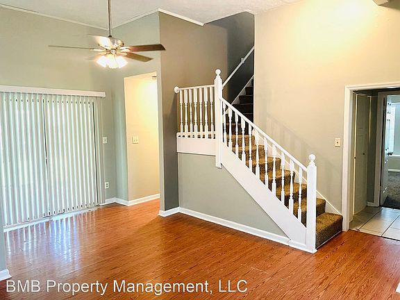 4th image of 3160 Cross Creek Ct