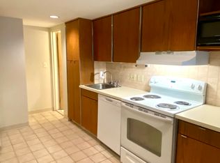 (Undisclosed Address), Winchester, MA 01890