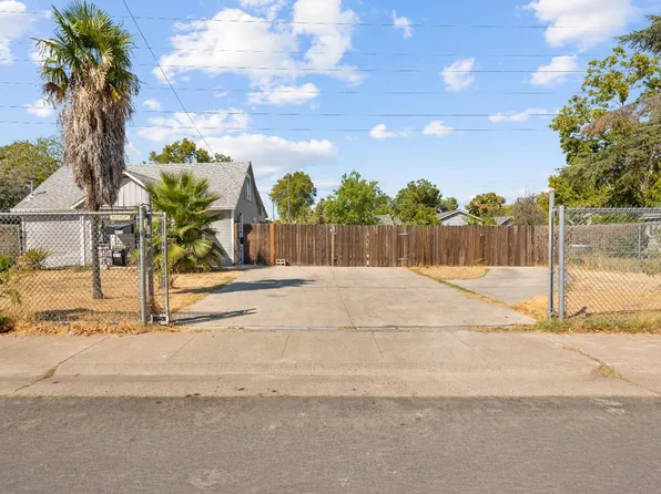 3913 Natoma Way, Sacramento, CA 95838