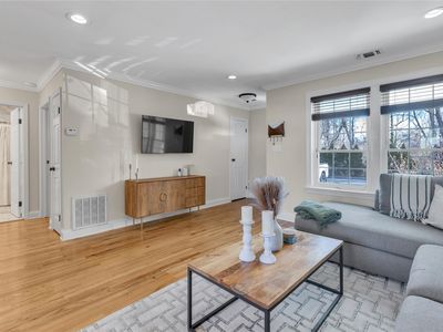57 Whalers Cove, Babylon, NY, 11702
