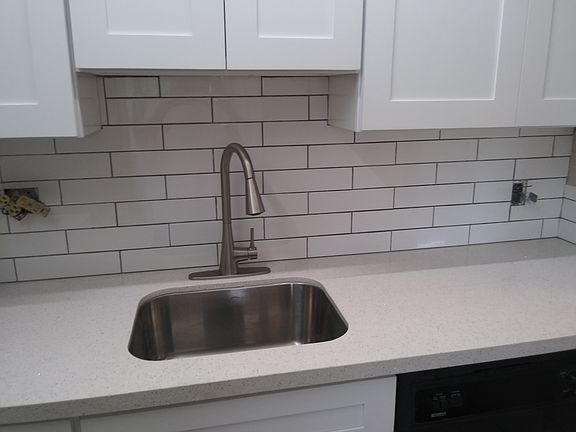 4th image of 4800 NW 35th St APT 505