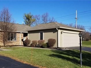 40 Mountain Ash Trl, Webster, NY 14580