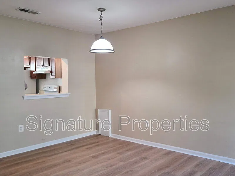 2 bed, 2.5 bath, 1226 sqft, $1,850 — Photo 4