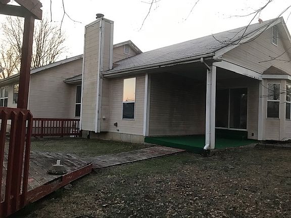 3rd image of 3844 Melstone Ct