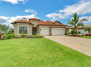 2107 Antigua Ln, Naples, FL 34120