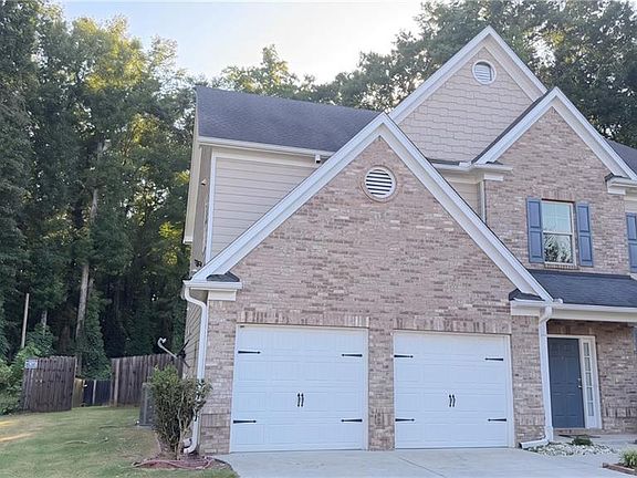 3rd image of 2305 Paces Estates Dr